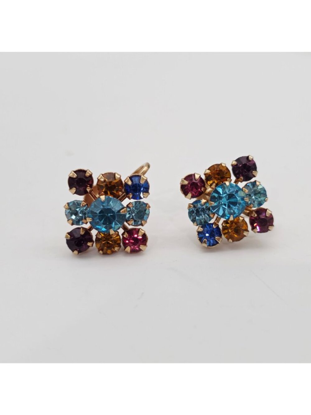 Vintage Multicolor Czech Crystal Screw-Back Earrings Gold-Tone Setting 3/4" - Picture 4 of 7